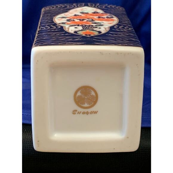 Vintage Porcelain Shogun Vase Black and White with Orange Flowers 10" tall - Picture 6 of 6